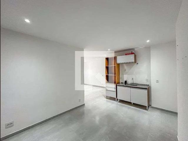 Kitnet / Stúdio para Locação em Rio de Janeiro/RJ Centro 1 Quartos