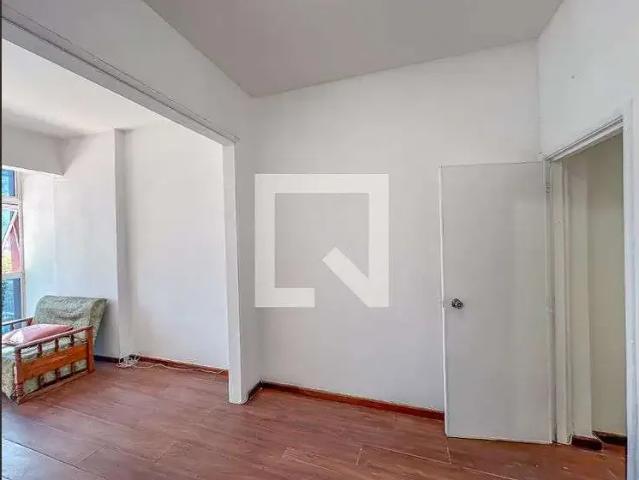 Kitnet / Stúdio para Locação em Rio de Janeiro/RJ Centro 1 Quartos