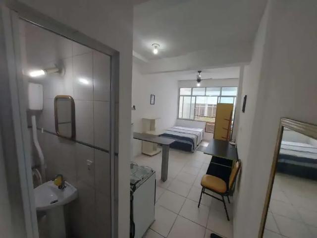 Kitnet / Stúdio para Locação em Rio de Janeiro/RJ Centro 1 Quartos