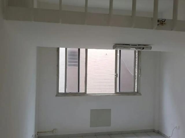 Kitnet / Stúdio para Venda em Rio de Janeiro/RJ Barra da Tijuca 1 Quartos