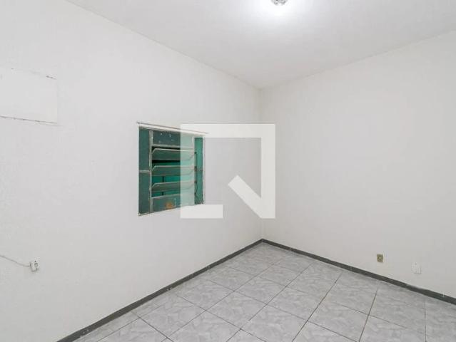 Kitnet / Stúdio para Locação em Rio de Janeiro/RJ Irajá 1 Quartos