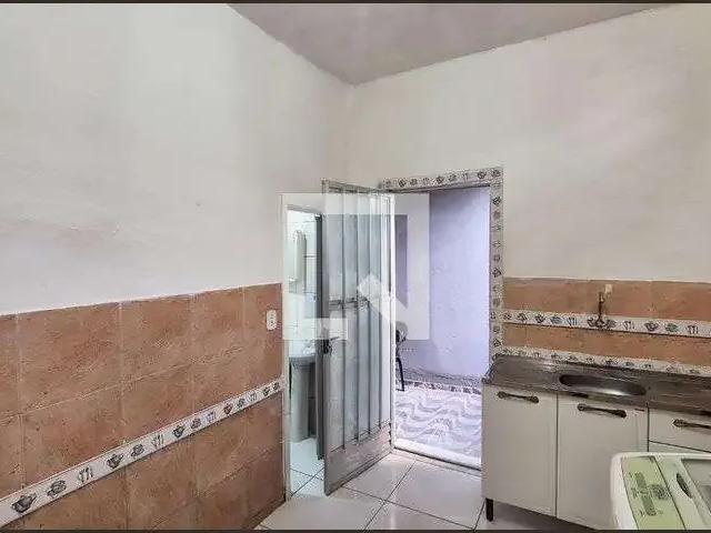 Kitnet / Stúdio para Locação em Rio de Janeiro/RJ Irajá 1 Quartos