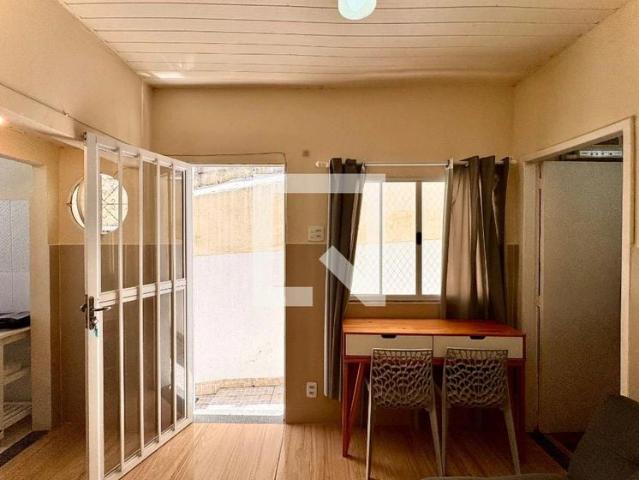 Kitnet / Stúdio para Locação em Rio de Janeiro/RJ Laranjeiras 1 Quartos