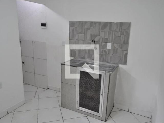 Kitnet / Stúdio para Locação em Rio de Janeiro/RJ Méier 1 Quartos
