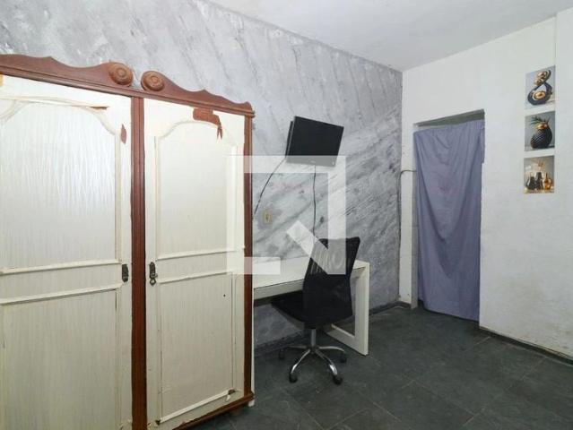 Kitnet / Stúdio para Locação em Rio de Janeiro/RJ Padre Miguel 1 Quartos