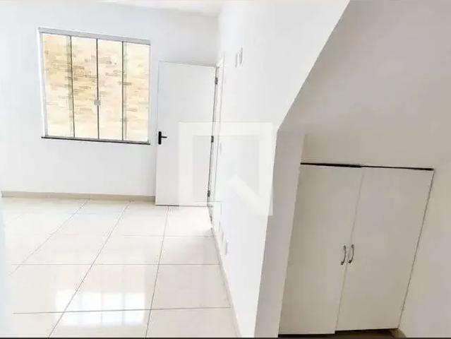Kitnet / Stúdio para Locação em Rio de Janeiro/RJ Ramos 1 Quartos