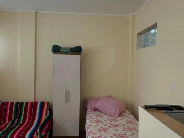 Kitnet / Stúdio para Locação em São Vicente/SP Itararé