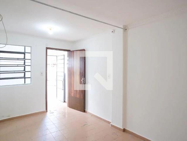 Kitnet / Stúdio para Locação em São Caetano do Sul/SP Olímpico 1 Quartos