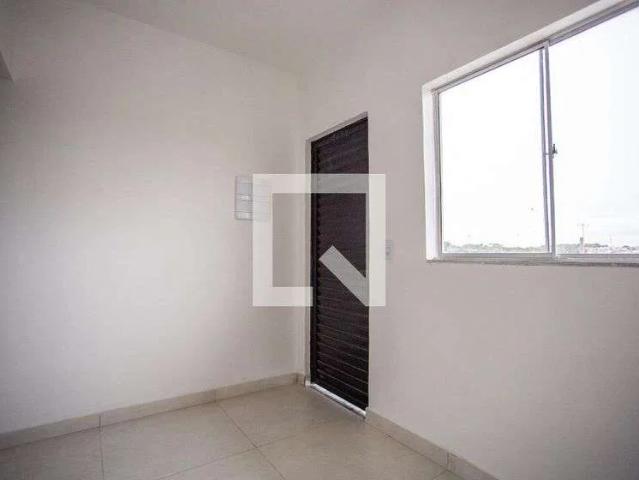 Kitnet / Stúdio para Locação em São José dos Pinhais/PR Colônia Rio Grande 1 Quartos