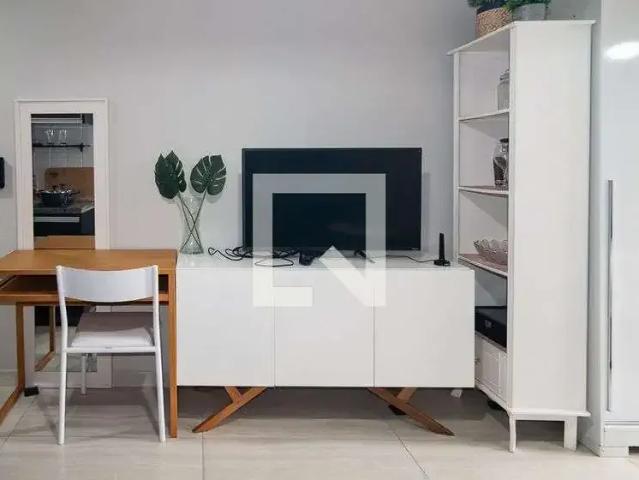 Kitnet / Stúdio para Locação em São Paulo/SP Bela Vista