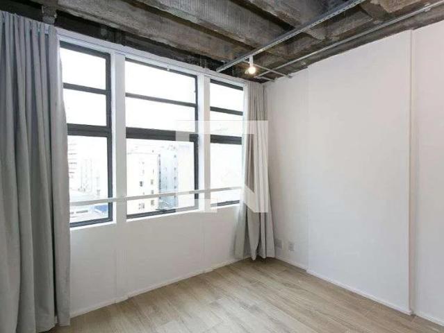 Kitnet / Stúdio para Locação em São Paulo/SP Centro 1 Quartos