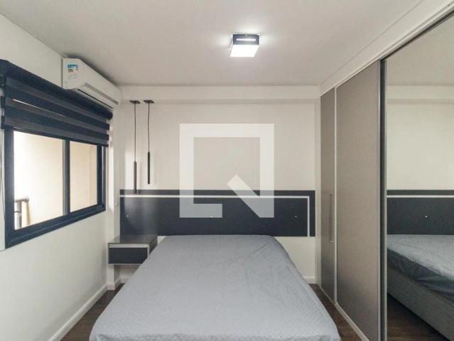 Kitnet / Stúdio para Locação em São Paulo/SP Centro 1 Quartos