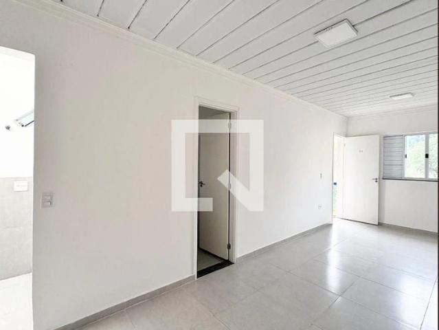 Kitnet / Stúdio para Locação em São Paulo/SP City América 1 Quartos