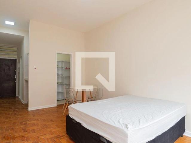 Kitnet / Stúdio para Locação em São Paulo/SP Consolação 1 Quartos