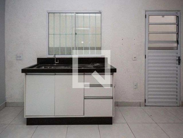 Kitnet / Stúdio para Locação em São Paulo/SP Vila Santa Clara 1 Quartos