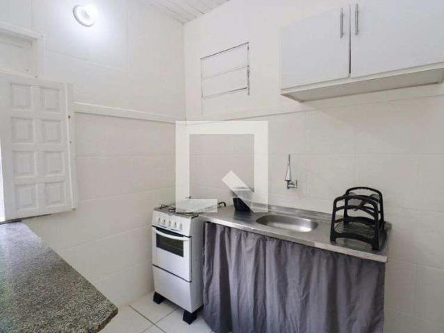Kitnet / Stúdio para Locação em Salvador/BA Patamares 1 Quartos