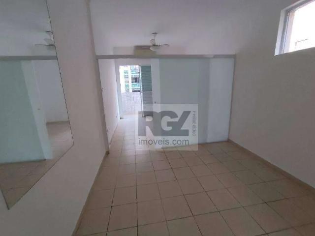 Kitnet / Stúdio para Locação em Santos/SP Gonzaga 1 Quartos