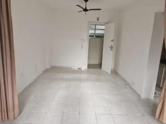 Kitnet / Stúdio para Locação em Santos/SP Ponta da Praia 1 Quartos