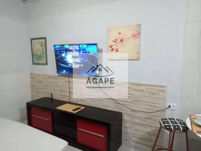 Kitnet / Stúdio para Locação em Taboão da Serra/SP Jardim Três Irmãos 1 Quartos
