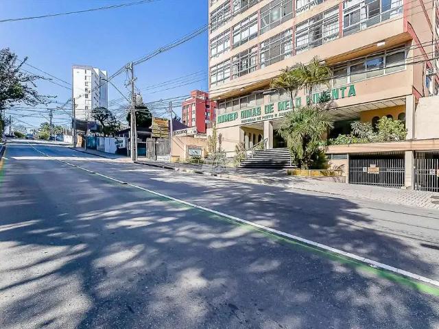 Kitnet / Stúdio para Venda em Curitiba/PR Centro 1 Quartos