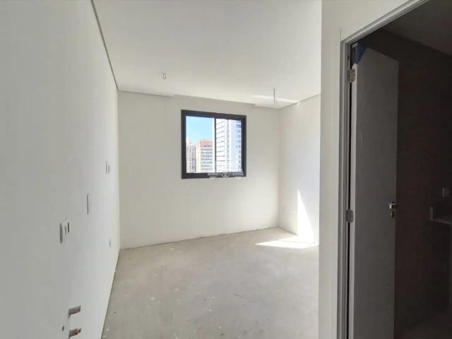 Kitnet / Stúdio para Venda em Curitiba/PR Centro