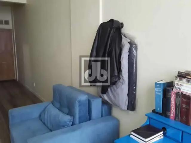 Kitnet / Stúdio para Venda em Niterói/RJ Centro 1 Quartos