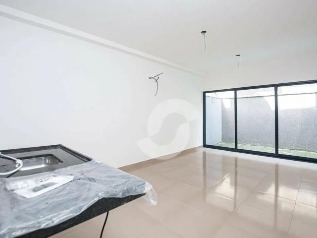 Kitnet / Stúdio para Venda em Niterói/RJ São Francisco 1 Quartos