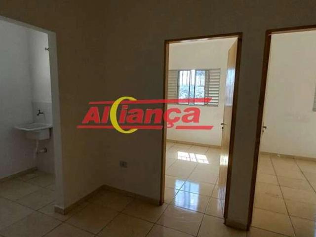 Kitnet / Stúdio para Venda em São Paulo/SP Vila Ayrosa 12 Quartos