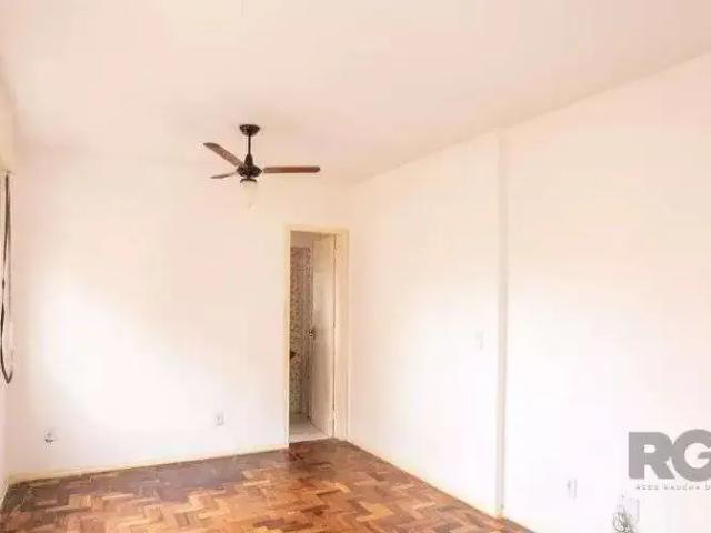Kitnet / Stúdio para Venda em Porto Alegre/RS Centro Histórico 1 Quartos