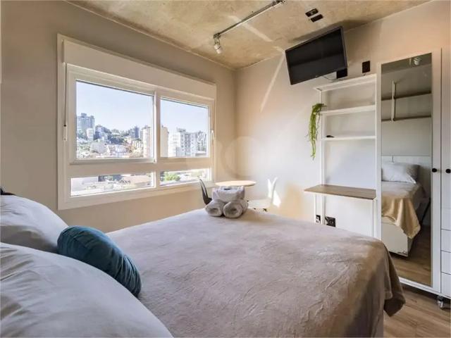 Kitnet / Stúdio para Venda em Porto Alegre/RS Santa Cecília 1 Quartos
