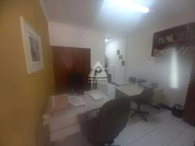 Kitnet / Stúdio para Venda em Rio de Janeiro/RJ Centro