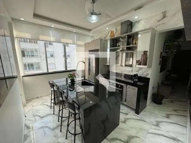 Kitnet / Stúdio para Venda em Rio de Janeiro/RJ Copacabana 1 Quartos