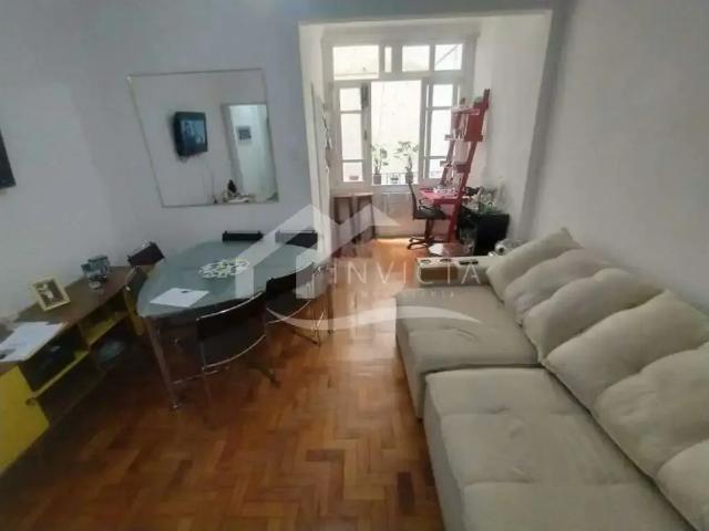 Kitnet / Stúdio para Venda em Rio de Janeiro/RJ Copacabana 1 Quartos