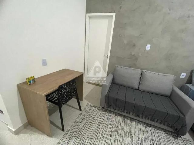 Kitnet / Stúdio para Venda em Rio de Janeiro/RJ Copacabana