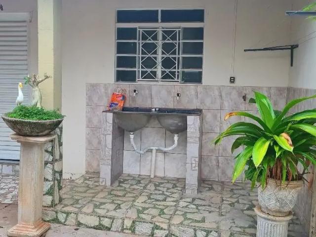 Kitnet / Stúdio para Venda em Várzea Grande/MT Jardim dos Estados 5 Quartos