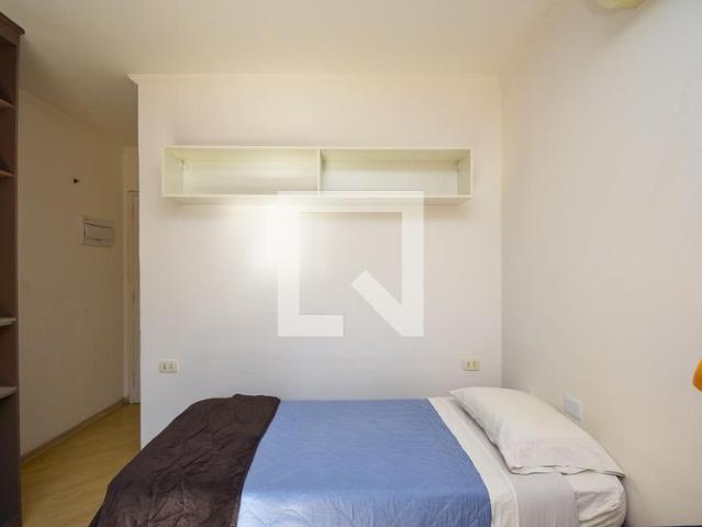 Kitnet, Sumaré, 1 Quarto, 28 m2 São Paulo