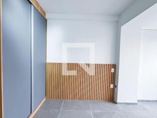 Kitnet, Sumaré, 1 Quarto, 29 m2 São Paulo
