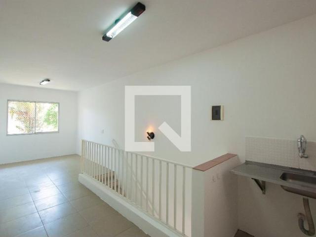 Kitnet, Sumaré, 1 Quarto, 30 m2 São Paulo