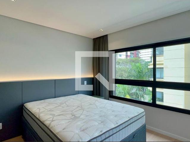 Kitnet, Sumaré, 1 Quarto, 33 m2 São Paulo