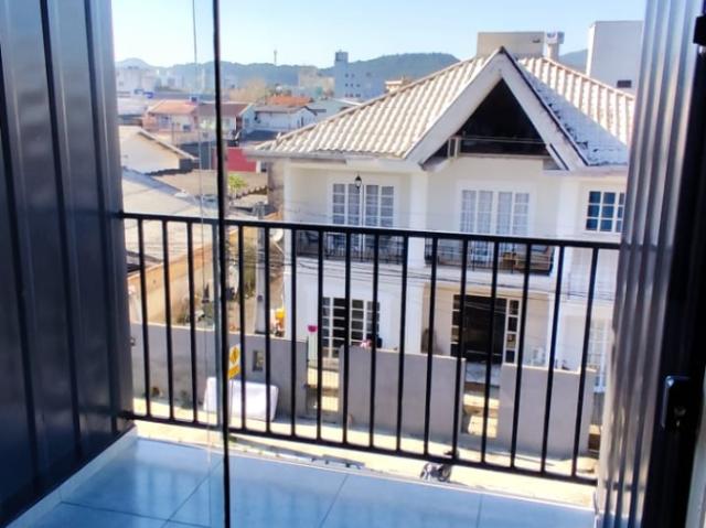 Kitnet para Aluguel com 1 quartos, 18 m² por R$ 2.000
