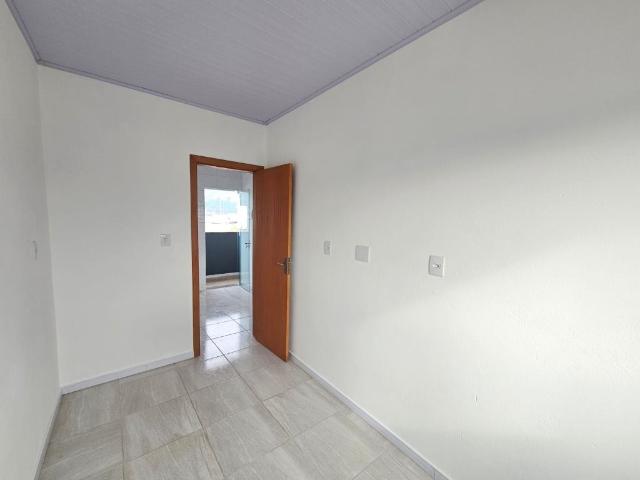 Kitnet para Aluguel com 2 quartos, 42 m² por R$ 1.450