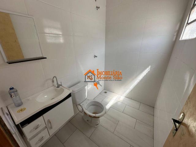 Kitnet para Aluguel com 2 quartos, 56 m² por R$ 1.500