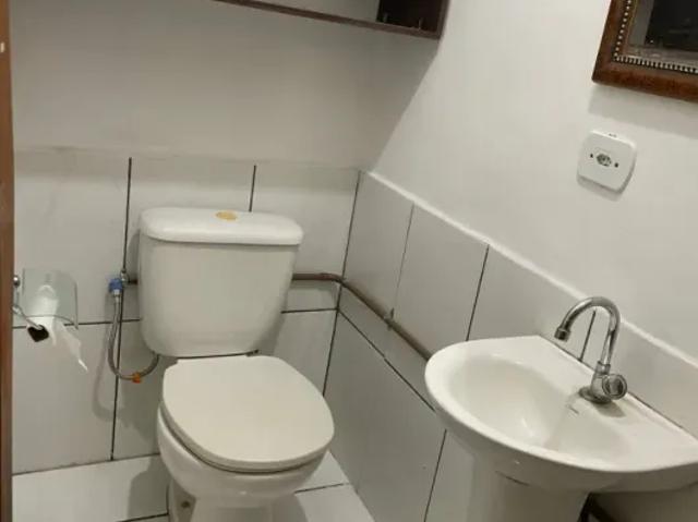 Kitnet para Locação em Jacarezinho, Centro, 1 dormitório, 1 banheiro
