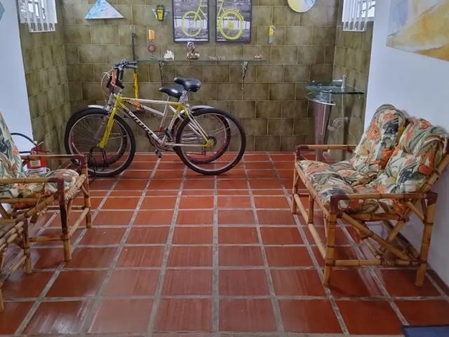 Kitnet para Locação em Peruíbe, Cidade Balneária Peruíbe/SCIPEL, 1 dormitório, 1 banheiro, 1 vaga