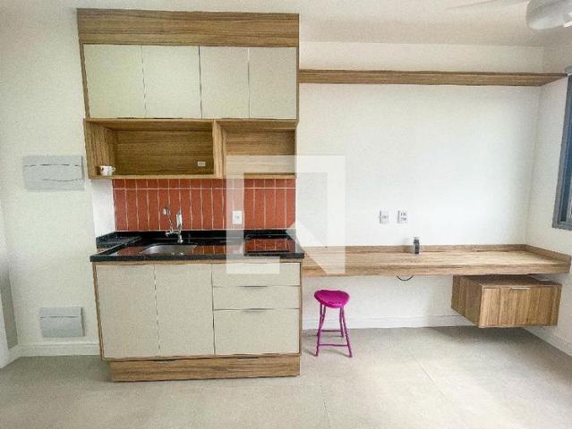 Kitnet, Pinheiros, 1 Quarto, 24 m2 São Paulo
