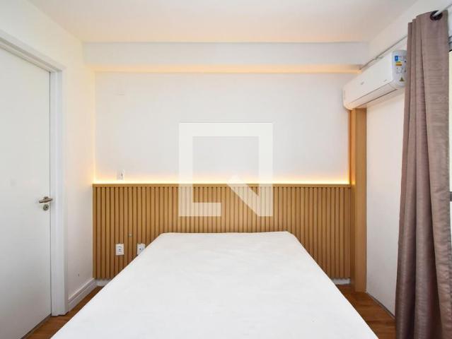 Kitnet, Pinheiros, 1 Quarto, 26 m2 São Paulo