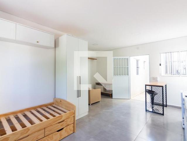 Kitnet, Quitaúna, 1 Quarto, 25 m2 Osasco