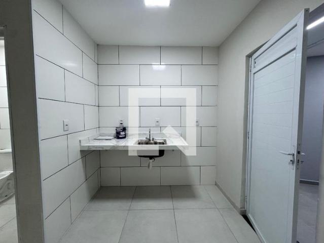 Kitnet, Quitaúna, 1 Quarto, 25 m2 Osasco