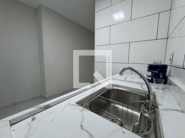 Kitnet, Quitaúna, 1 Quarto, 25 m2 Osasco