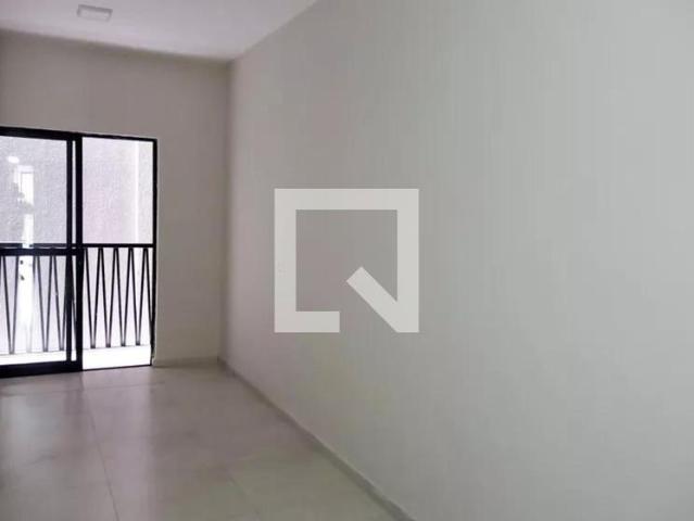 Kitnet, Quitaúna, 1 Quarto, 27 m2 Osasco